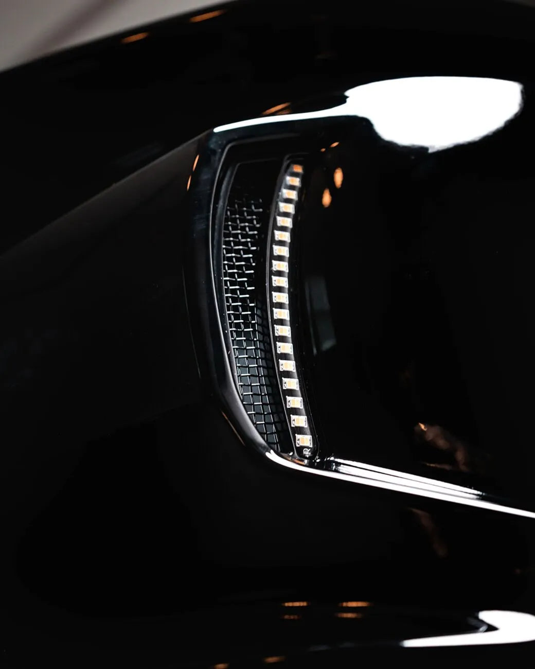 Custom Dynamics ST Fairing Vent Lights – Sort