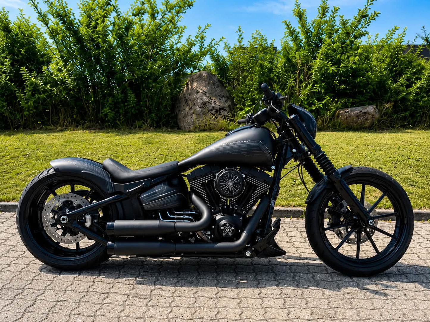 Harley-Davidson Breakout 2015 – Custom