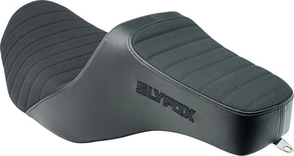 GHNOON Vinyl Seat with SLISTOP Surface and Black Logo – for Touring CVO