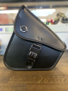 Black Digilock Swingarm Bag – Harley Softail / Like New